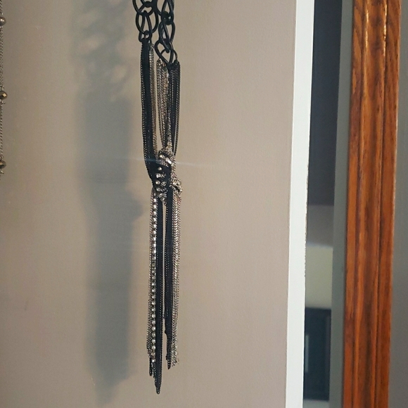 NWOT  Necklace with rhinestones - Picture 6 of 6